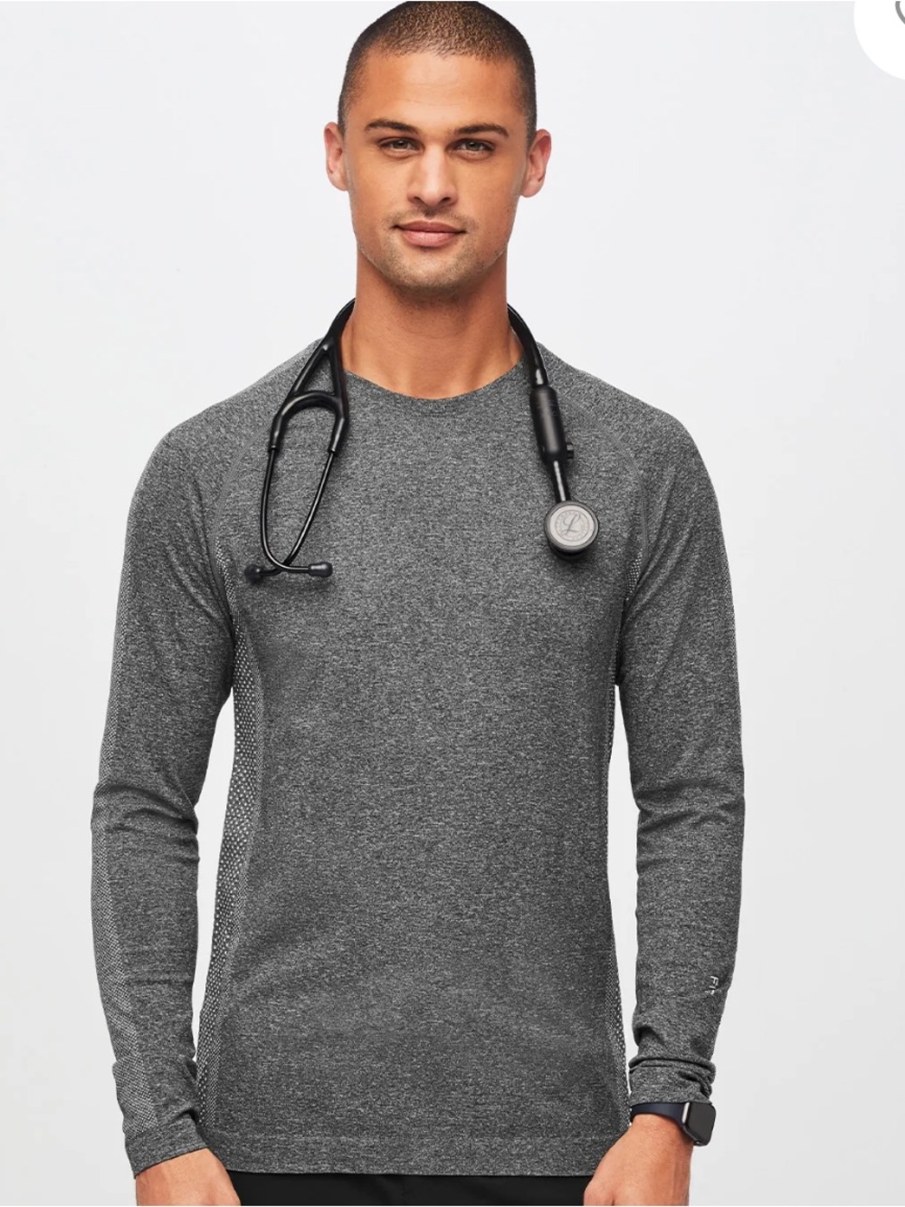 Figs Makato Seamless Long-Sleeve Underscrub